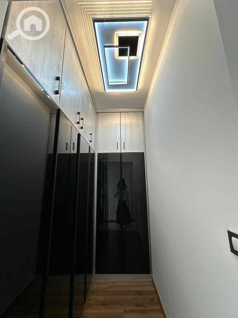 9 bab0711c-3beb-49ef-96d7-3c0b319e7f96. jpg