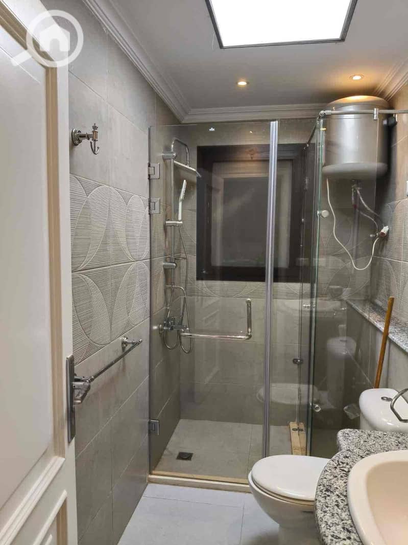 19 d6918d7a-e407-4143-8fe1-ed46cc6cdd7a. jpg