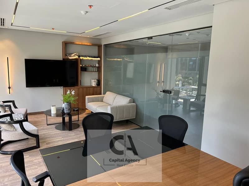 3 c27644d0-5bd4-4c87-8c9e-379d82f12675. jpg