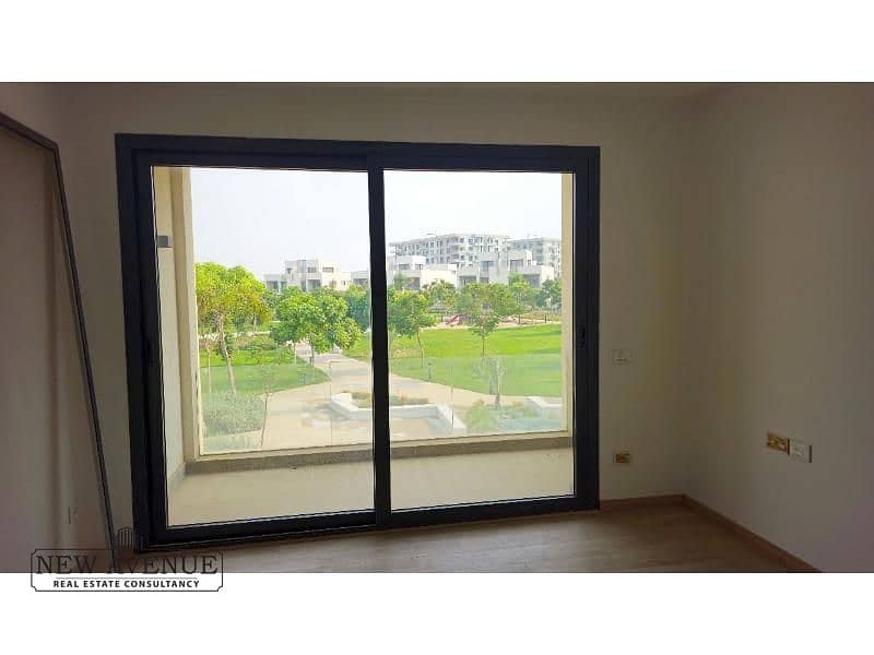 5 02fde127-4efd-47e7-a912-5b8e16d119a3. png