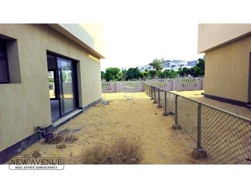 9 bc3b29a0-5b61-44e1-95ca-5e2cc9d8fc10. png