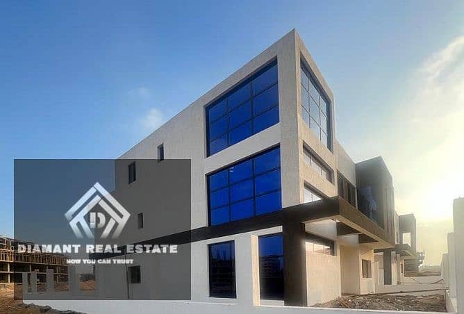 4 WhatsApp Image 2025-02-15 at 4.40. 15 PM (4). jpeg