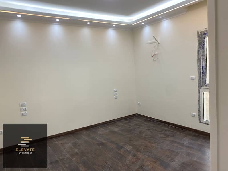 5 WhatsApp Image 2025-10-28 at 6.07. 13 PM (3). jpeg