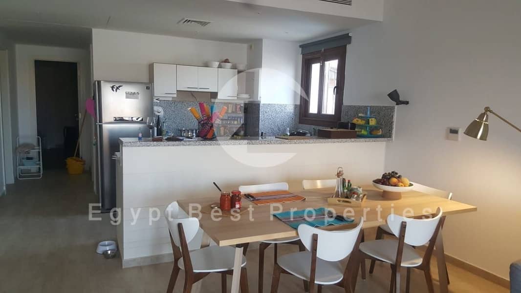 6 WhatsApp Image 2025-10-29 at 12.31. 48_3e3cdecd. jpg