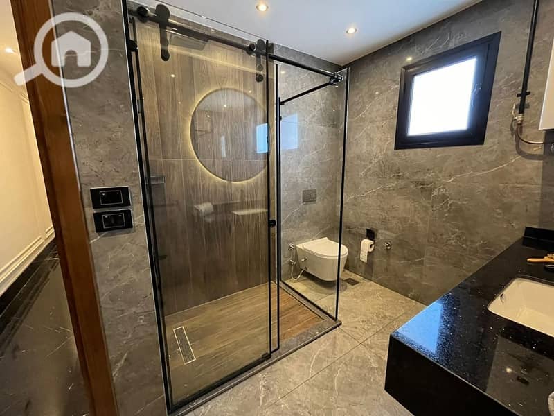 12 WhatsApp Image 2025-10-28 at 15.03. 00_690984d6. jpg