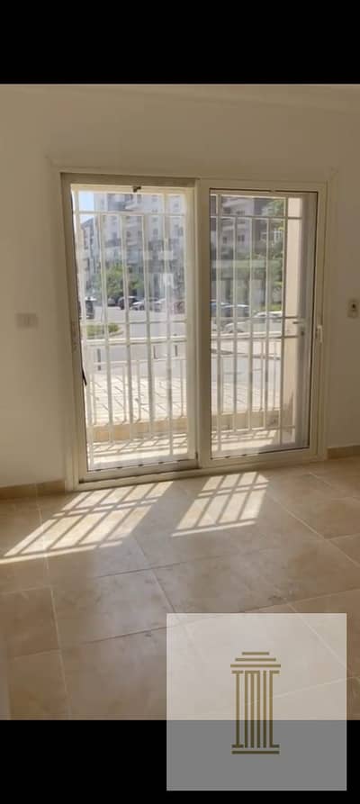 2 Bedroom Flat for Sale in Madinaty, Cairo - WhatsApp Image 2025-10-29 at 13.21. 53_4f83058b. jpg 2 Bedroom Flat for Sale in Madinaty, Cairo - WhatsApp Image 2025-10-29 at 13.21. 53_4f83058b. jpg