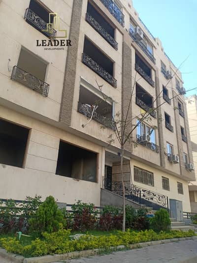 3 Bedroom Apartment for Sale in Zahraa Al Maadi, Cairo - IMG-20251023-WA0016. jpg