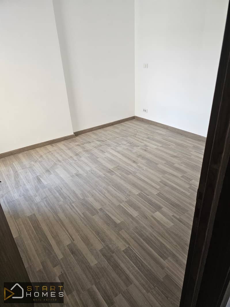 5 WhatsApp Image 2025-10-29 at 2.17. 11 PM (1). jpeg