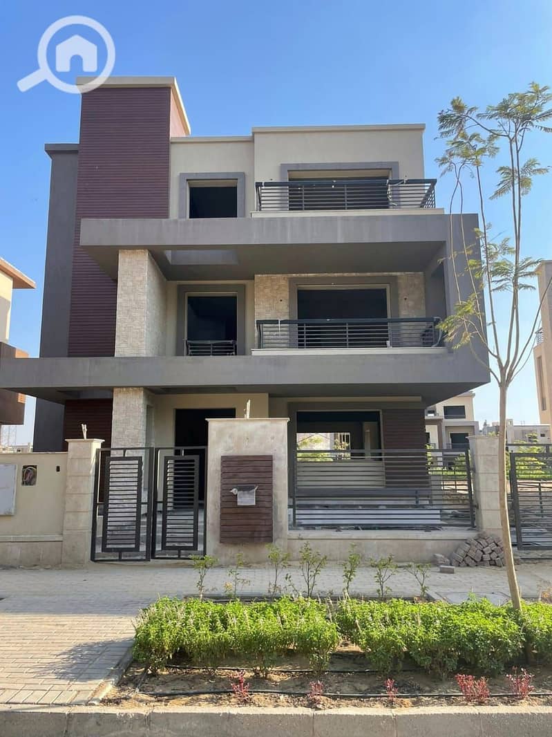 10 WhatsApp Image 2024-02-18 at 5.13. 49 PM. jpeg