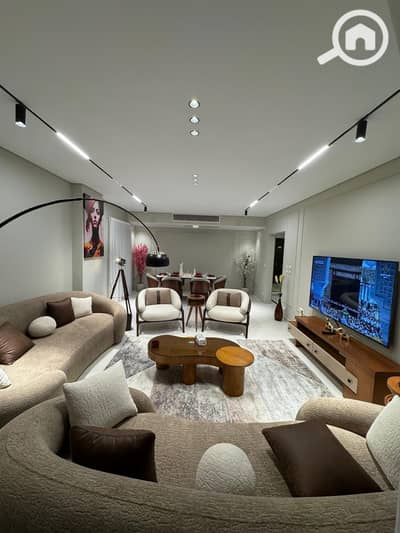 شقة 3 غرف نوم للبيع في الشيخ زايد، الجيزة - IMG-20251028-WA0058. jpg