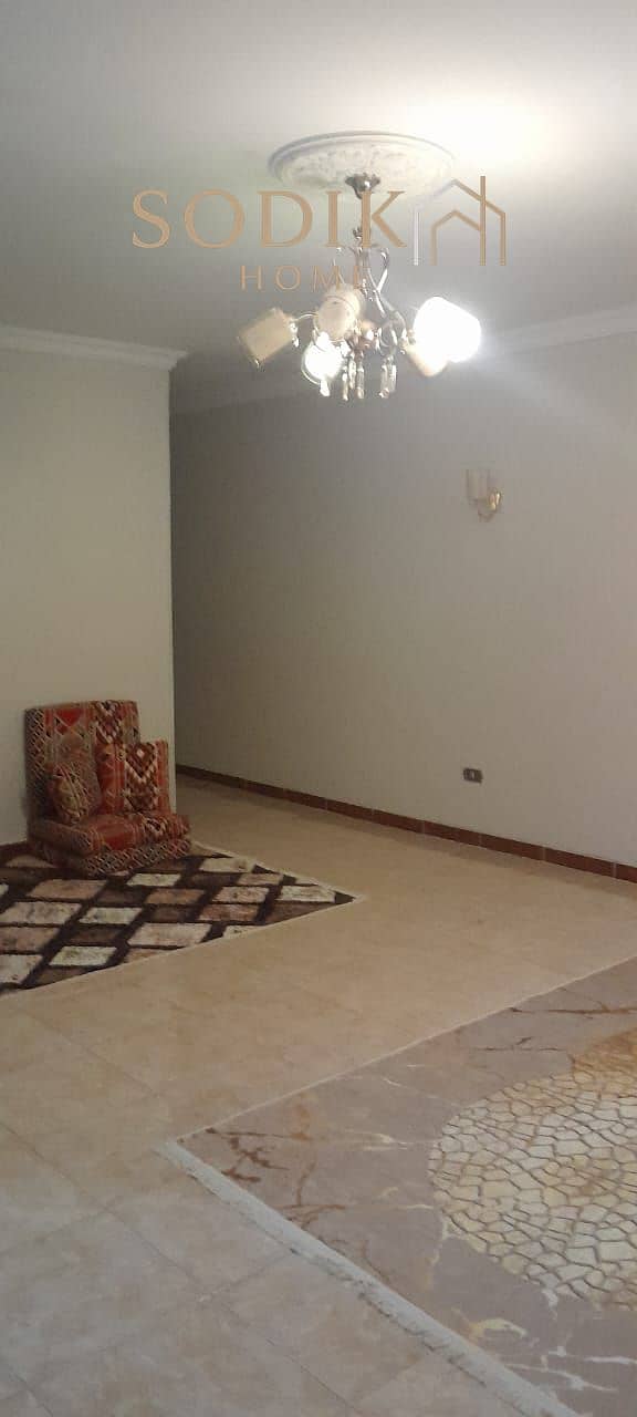 2 56be9473-0417-40b7-84b4-62f62d782e9e. jpg