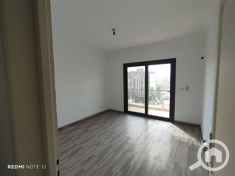 2 WhatsApp Image 2025-10-22 at 3.32. 20 PM (2). jpeg