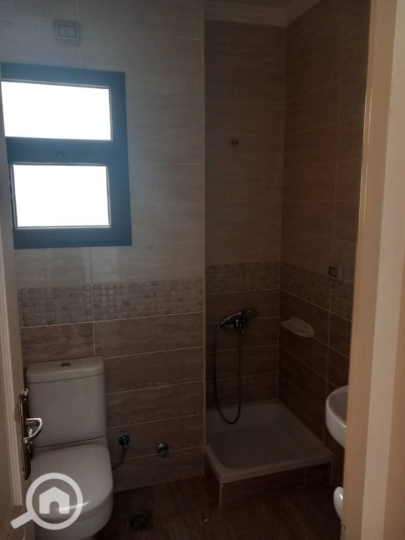 4 WhatsApp Image 2025-10-22 at 3.32. 20 PM (1). jpeg