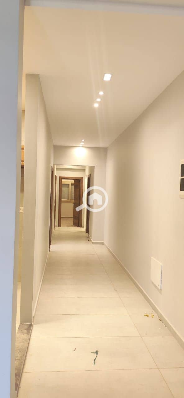 2 WhatsApp Image 2025-10-20 at 3.08. 42 PM (1). jpeg