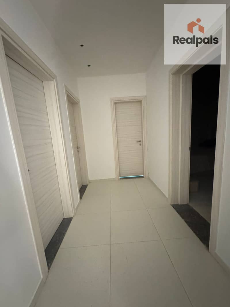 8 WhatsApp Image 2025-10-26 at 1.26. 58 PM. jpeg