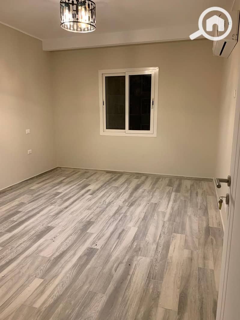 2 WhatsApp Image 2025-10-26 at 10.34. 55 PM. jpeg