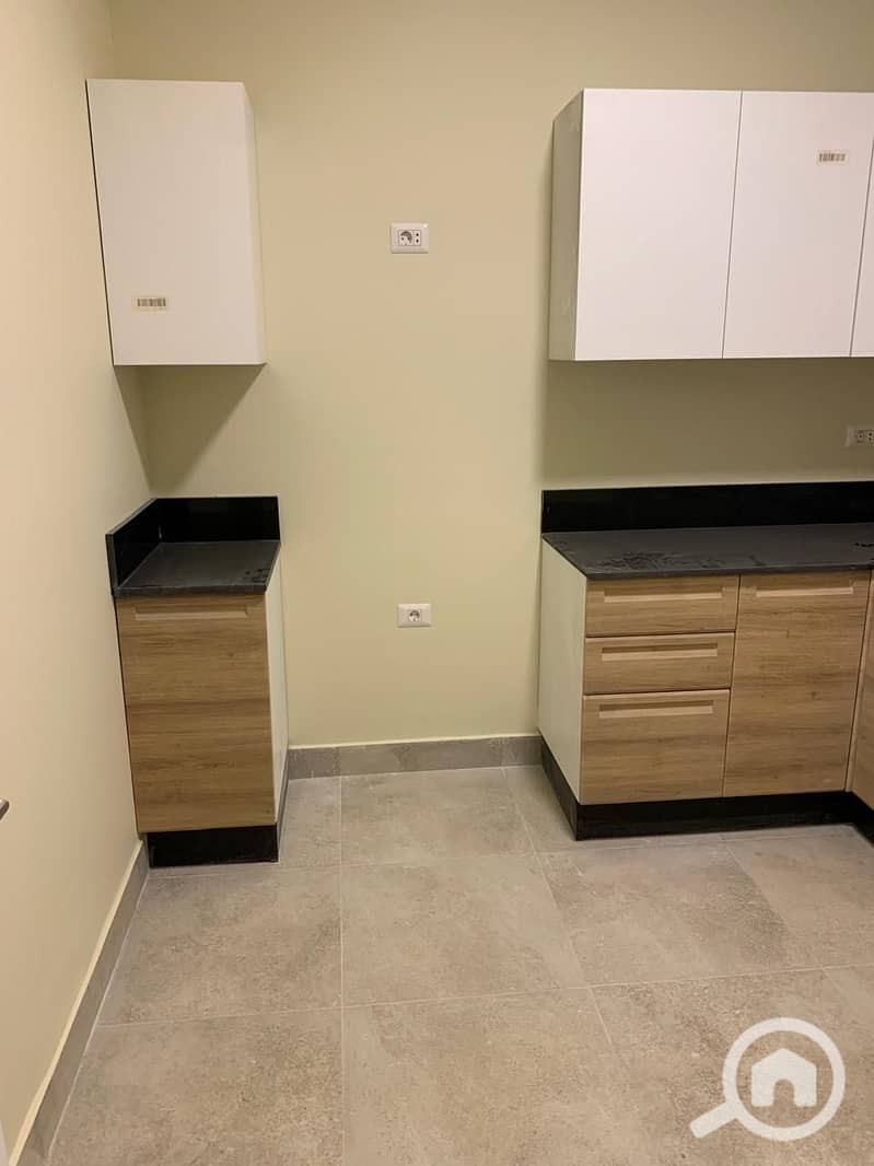 6 WhatsApp Image 2025-10-26 at 10.34. 56 PM. jpeg