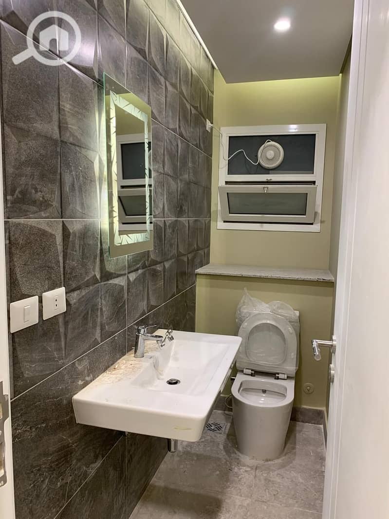 7 WhatsApp Image 2025-10-26 at 10.34. 55 PM (2). jpeg