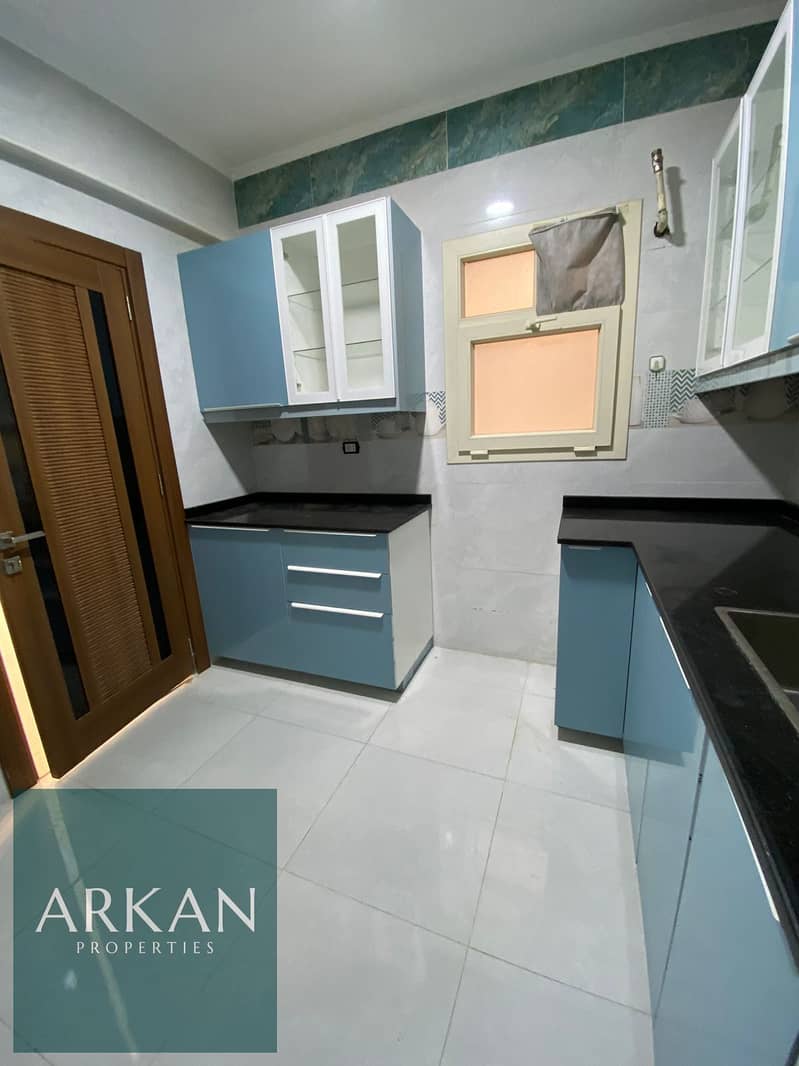 9 3582a34c-a719-4c97-b9d8-71bdc5cc081c. jpg