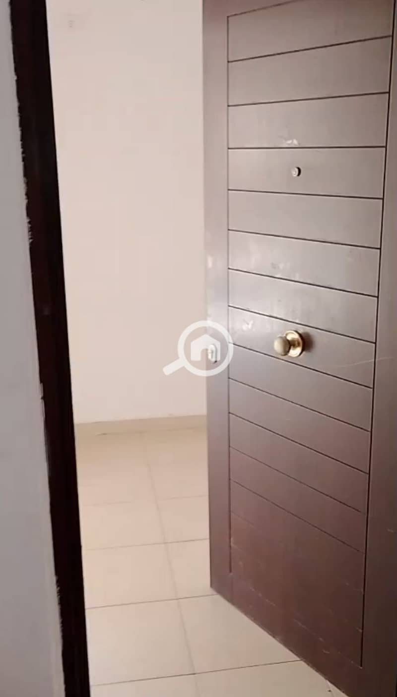 2 b66d6fb8-8b71-4740-81ba-2dfc7342f405. jpg