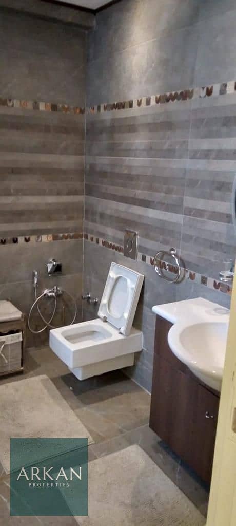 10 75d6e281-b80b-4681-a48c-04863a2393d3. jpg