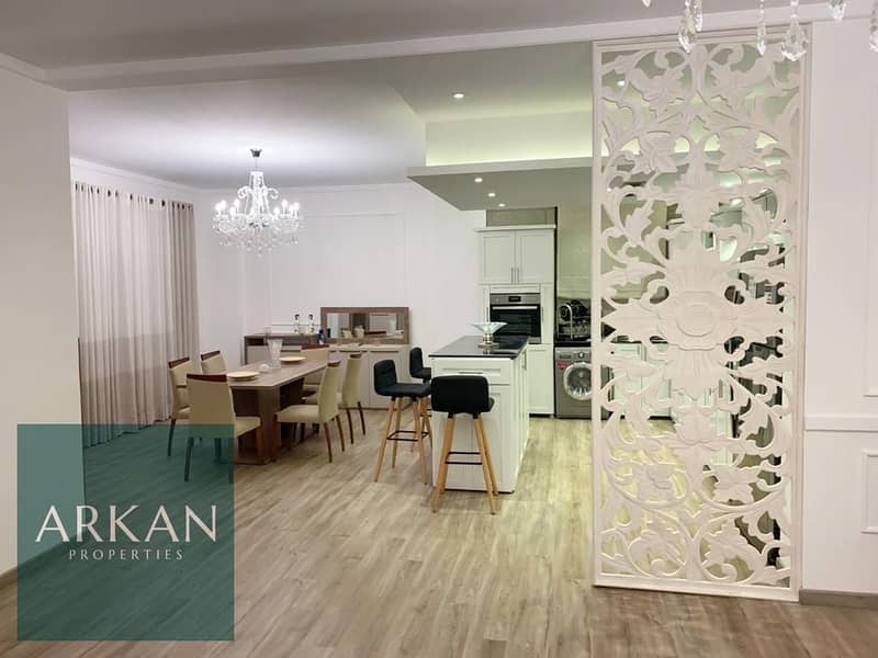 16 ab9242f6-316f-4423-add4-2df898de8d39. jpg