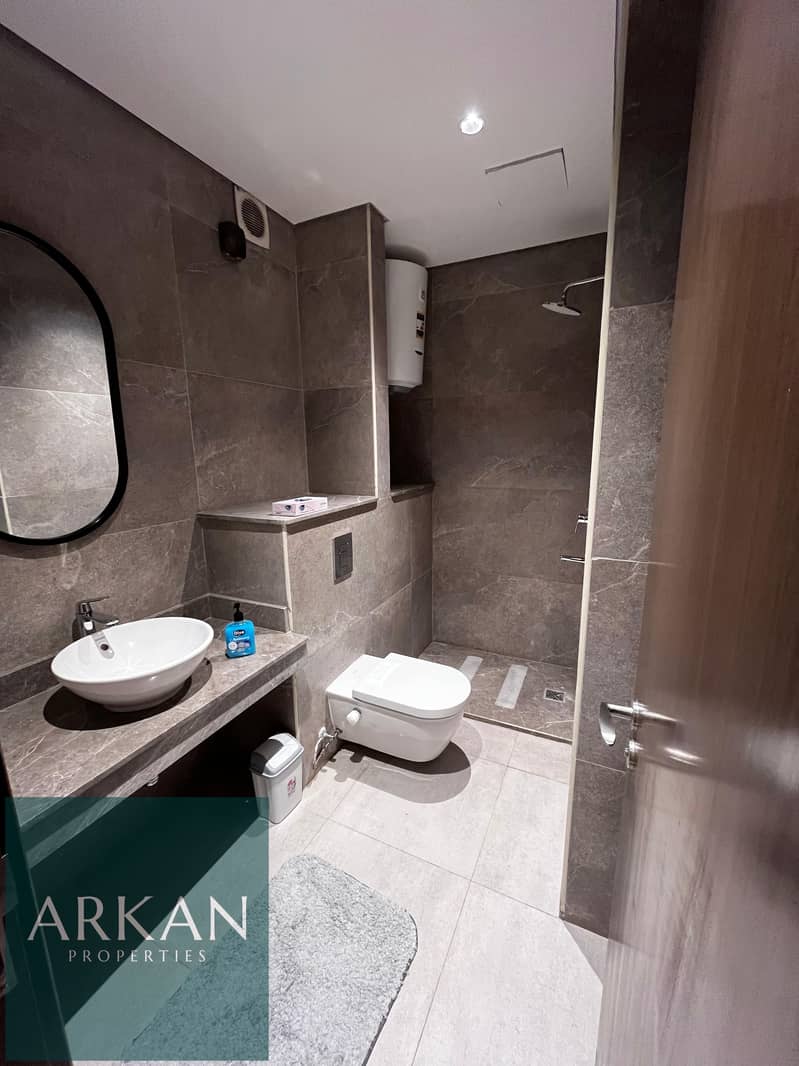 13 a4473165-ec1b-4bae-8bf3-ef88453950d1. jpg