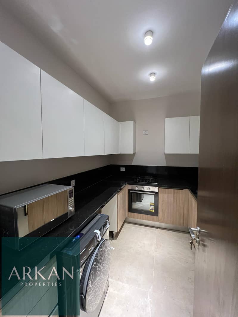 16 bd9d6dd0-91db-4a64-9bc4-276f26b514c6. jpg