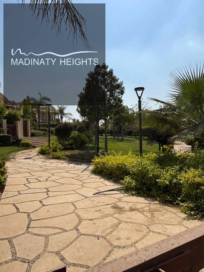 10 7a8ff43f-3a99-4728-b3d0-55dd077d235a. jpg