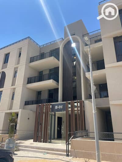 شقة 3 غرف نوم للبيع في الشيخ زايد، الجيزة - IMG-20251028-WA0095. jpg