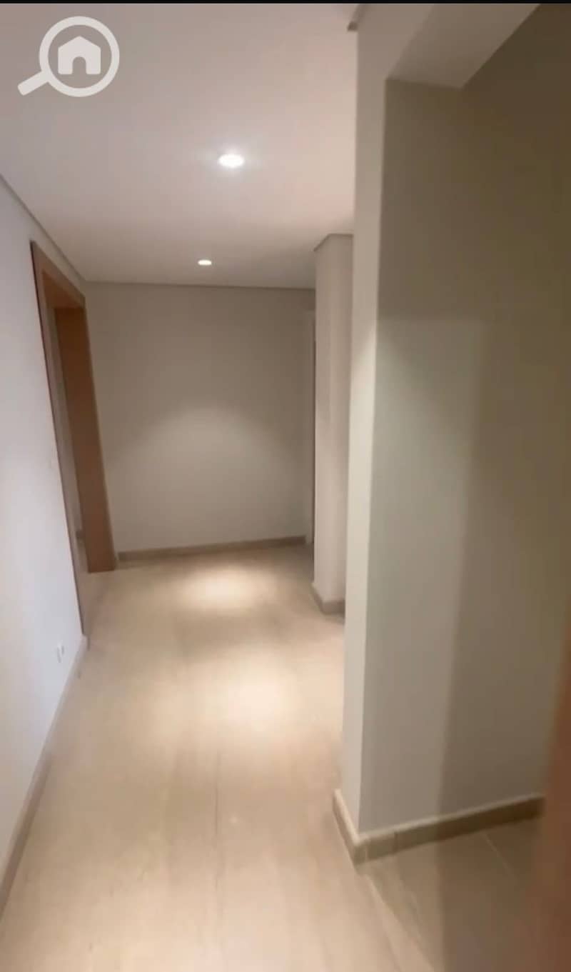 5 WhatsApp Image 2025-10-29 at 2.37. 32 PM. jpeg