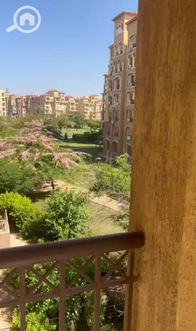 2 e3dfd8ac-3392-42e4-9c04-8d5f2334bb69. jpeg