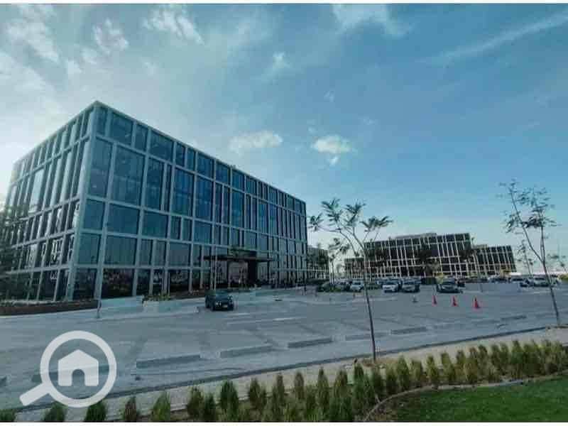 2 d01d71d3-fc89-4e6b-8b92-7279de9c1dce. jpg