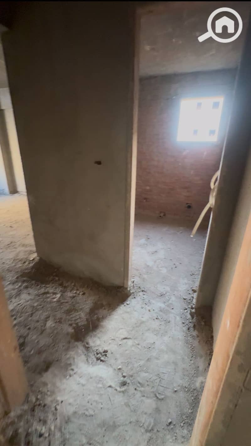 9 ee3a2097-c673-4edf-87ca-abec35d94b50. jpg