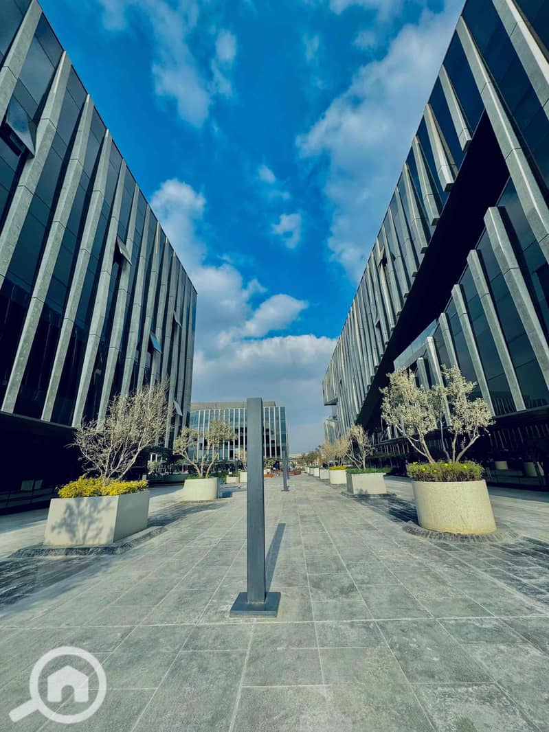 3 0162902d-7638-4ccb-904b-4e66f5ef9544. jpg