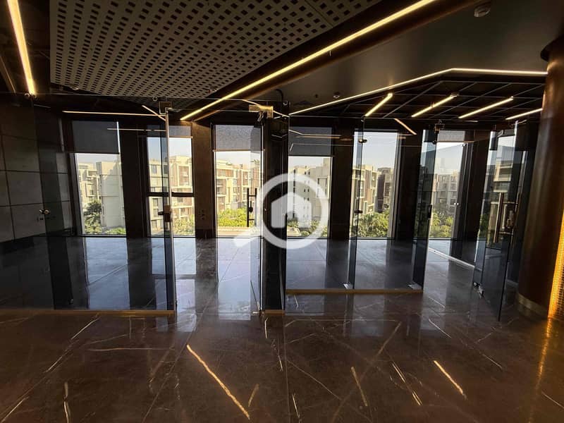 14 df27a473-113e-48ae-90ce-8611242d7fbe. jpg