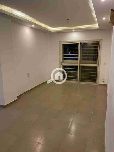 شقة 2 غرفة نوم للايجار في حدائق اكتوبر، الجيزة - 1000159943. jpg