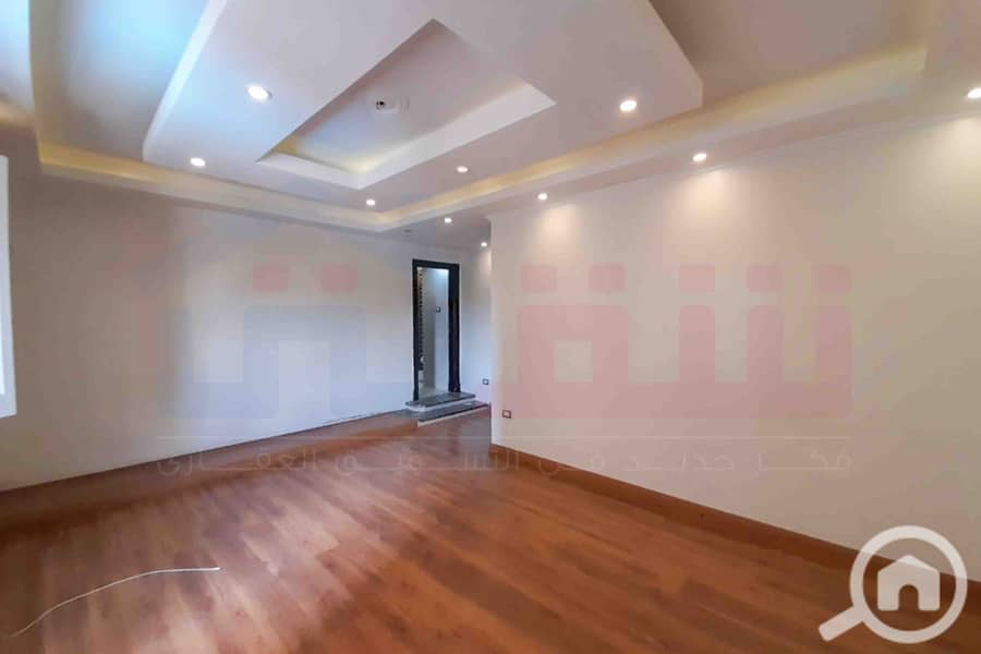 8 WhatsApp Image 2025-10-26 at 5.11. 33 PM. jpg