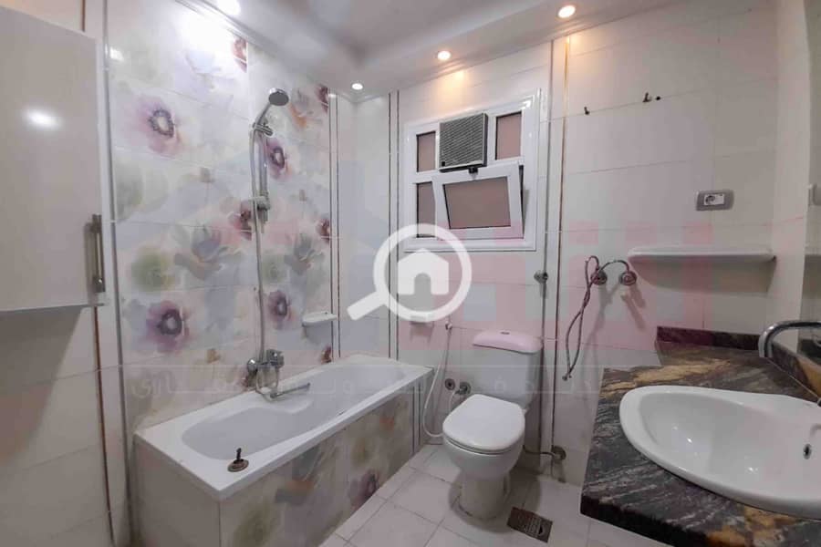 14 WhatsApp Image 2025-10-26 at 5.11. 31 PM (1). jpg