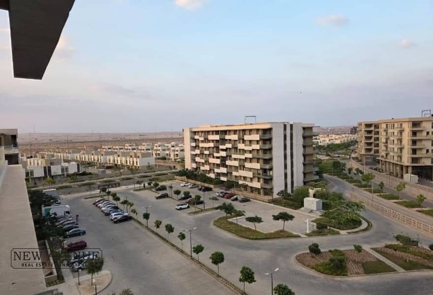 2 67382afb-0510-497c-b09d-5709bee5191d. jpg