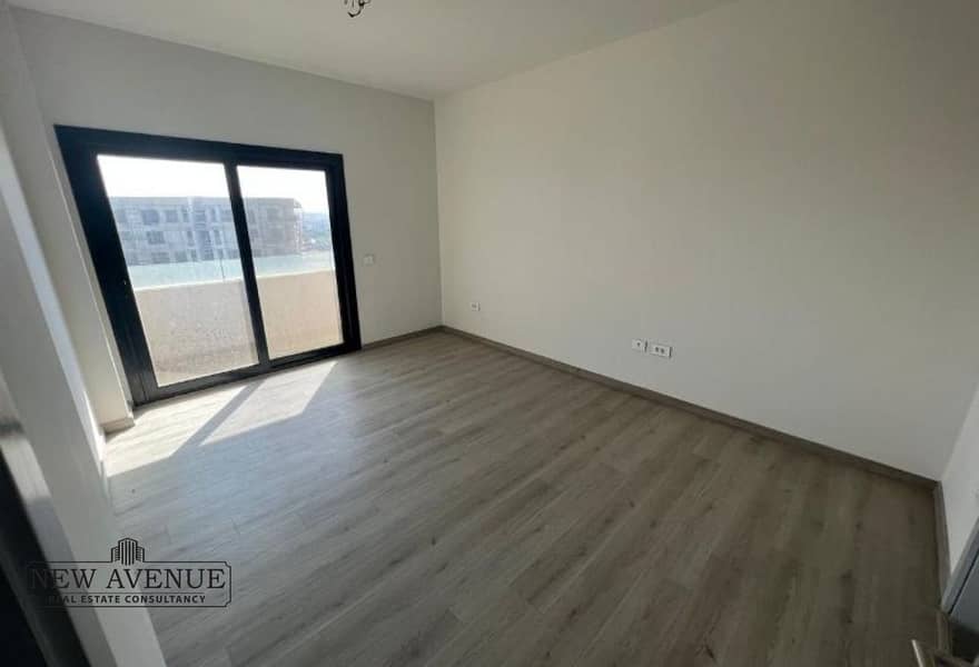 9 02540cbe-ef03-4b9f-a269-d1ac5db42a94. jpg