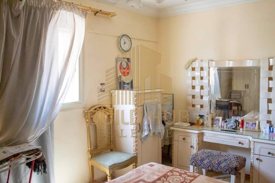 9 27761ac6-0d09-41eb-beb0-55125d4f3d47. jpeg