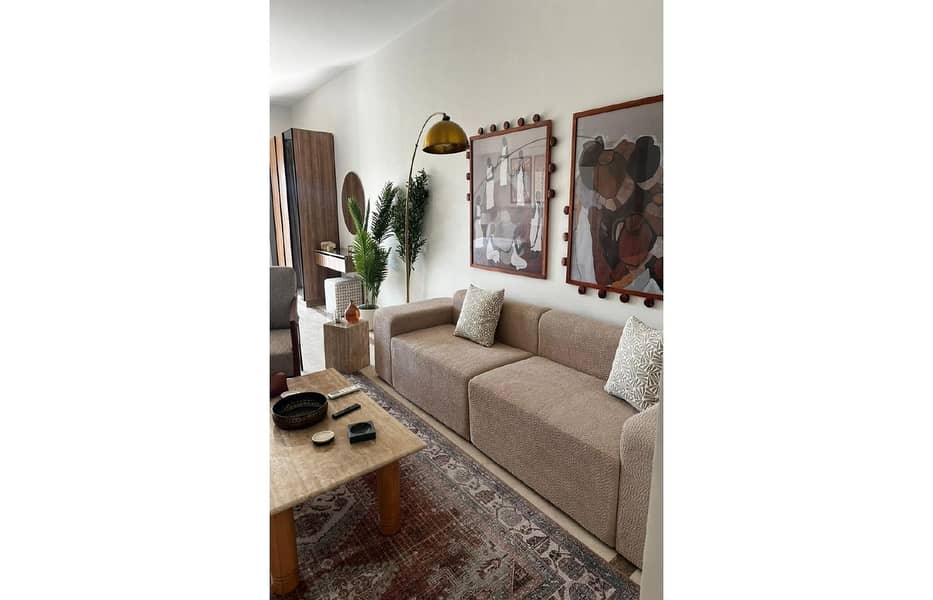 2 Mivida- Studio_page-0001. jpg