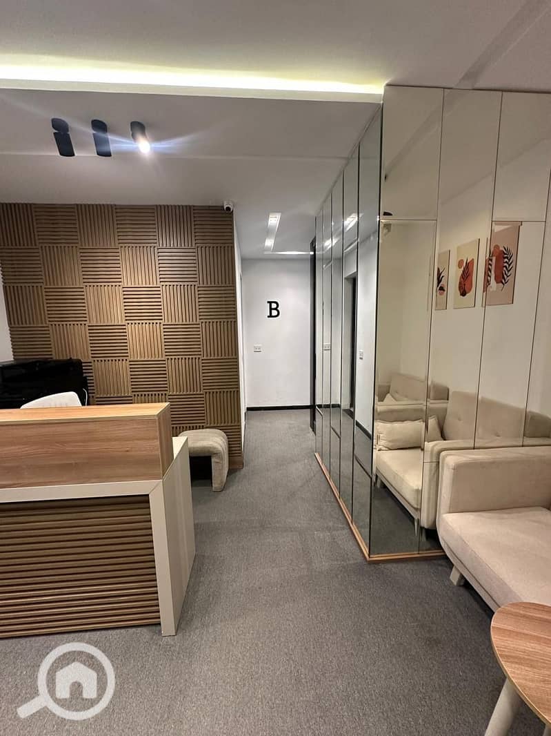 7 955547df-8e36-47cb-939d-be9d110cf895. jpeg