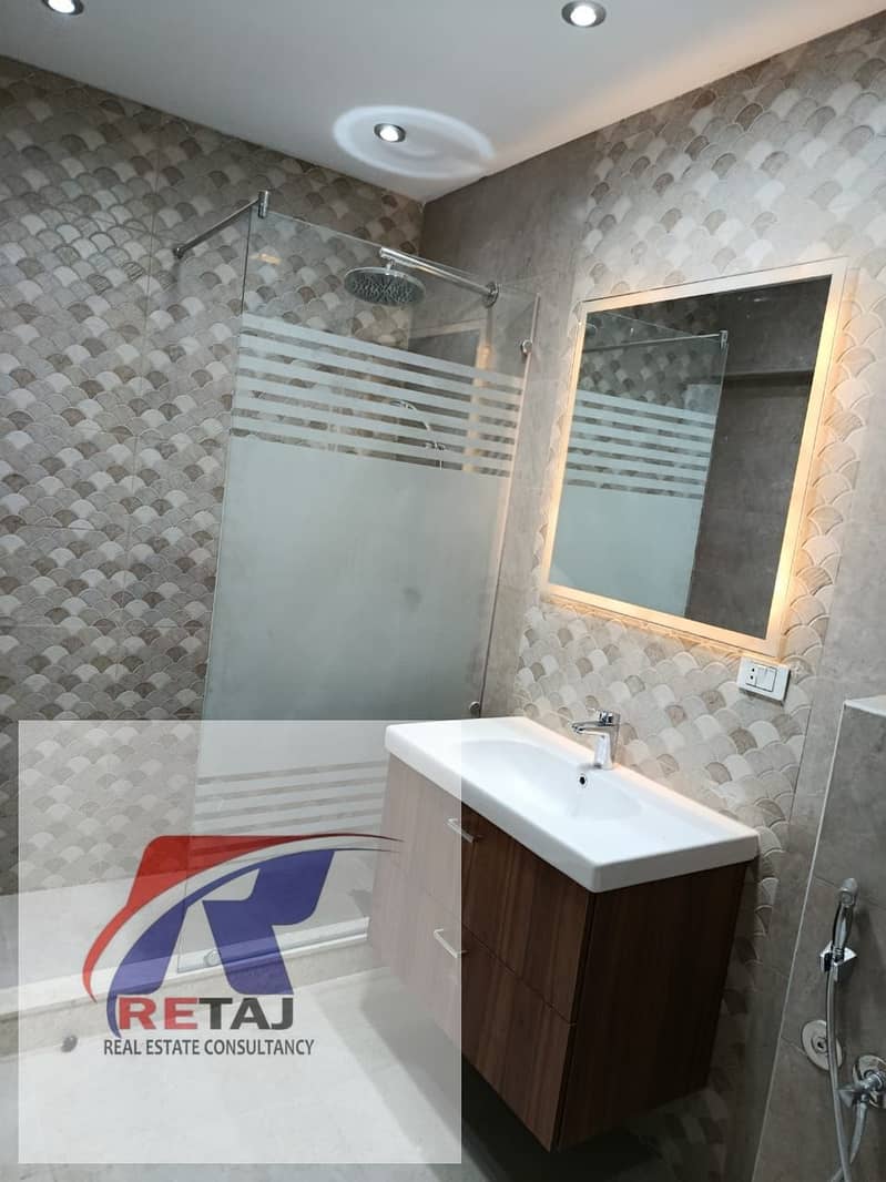 14 WhatsApp Image 2025-10-29 at 14.48. 23. jpeg