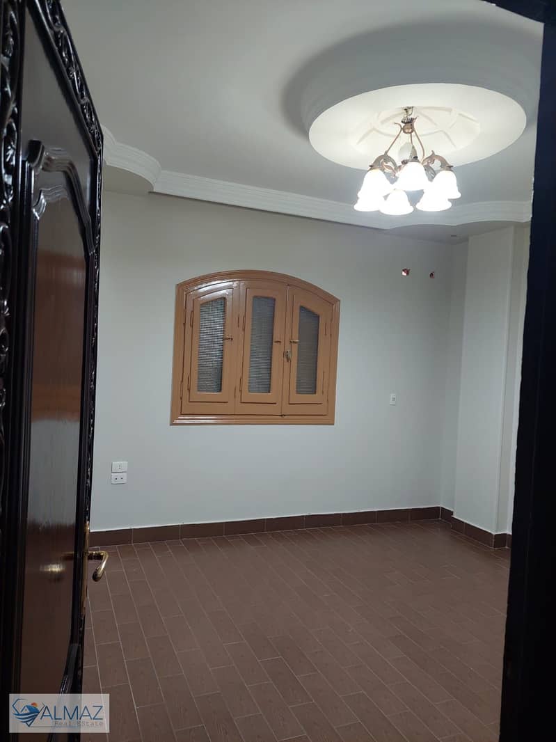 20 WhatsApp Image 2025-10-29 at 12.05. 53 PM. jpeg