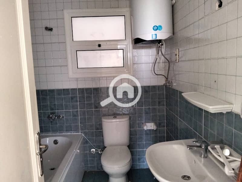 3 WhatsApp Image 2025-10-29 at 14.59. 02. jpeg