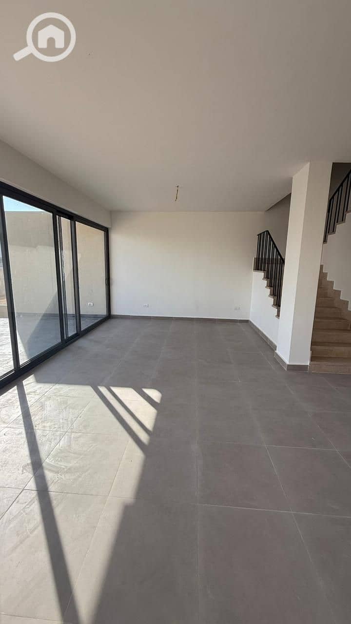 10 WhatsApp Image 2025-10-27 at 2.05. 01 PM (1). jpeg