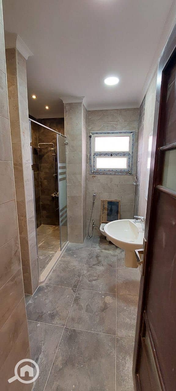 15 7830669e-ebef-4d92-89d3-ea7800c53ea6. jpg