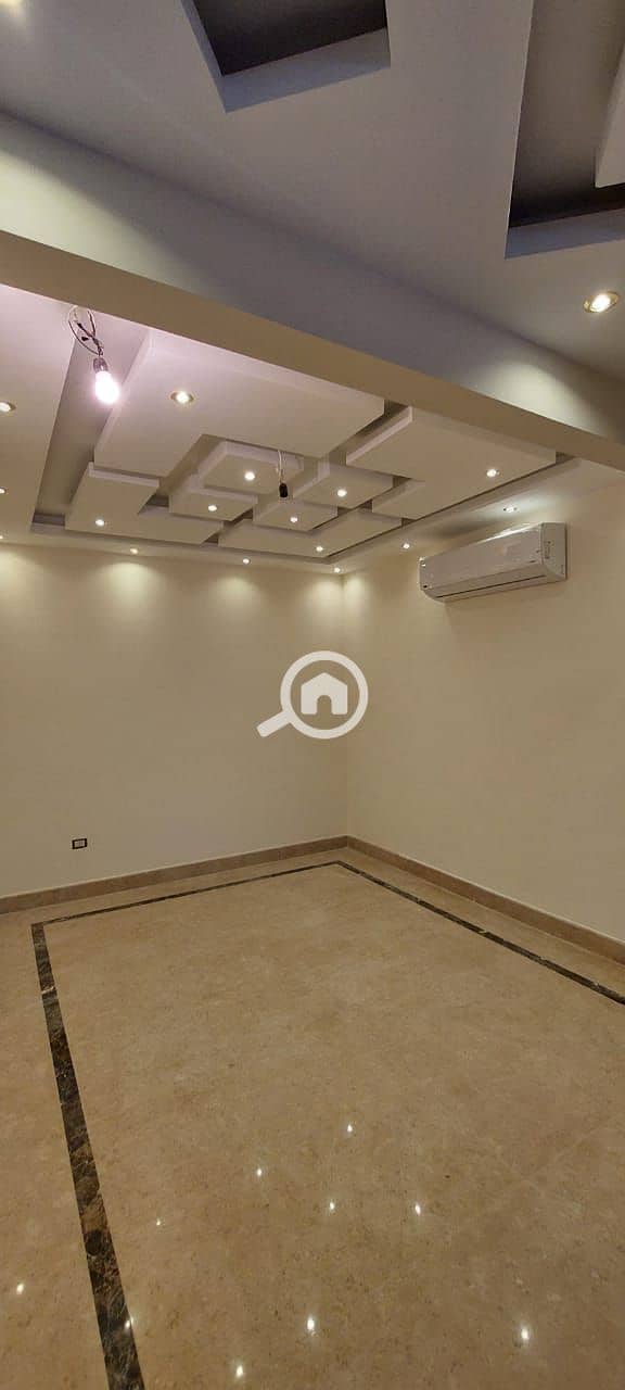 20 e9d35bb8-2723-4c2c-8481-6705c7417af4. jpg